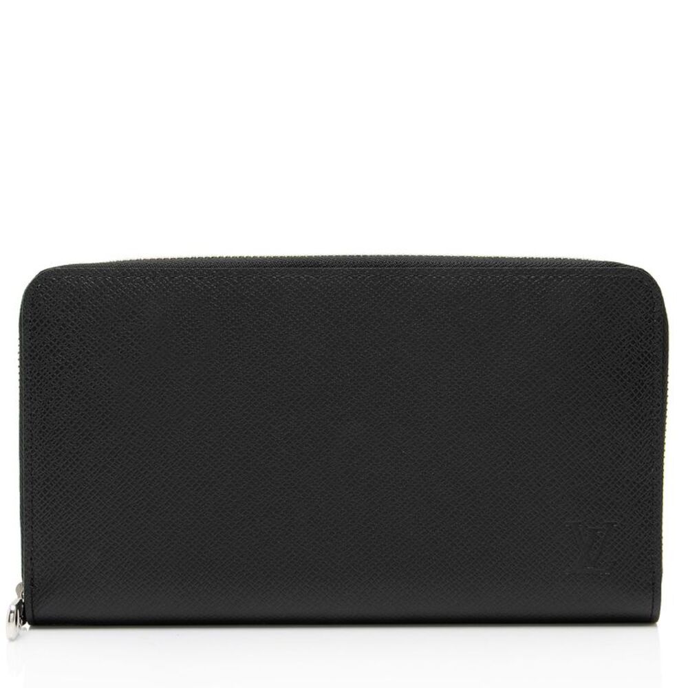 Louis Vuitton Taiga Leather Zippy Organizer Wallet